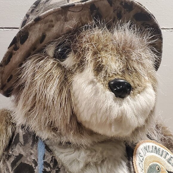 Plush Beaver Ducks unlimited wearing Camo Vest & Hat 14" Greenwing - Picture 6 of 9